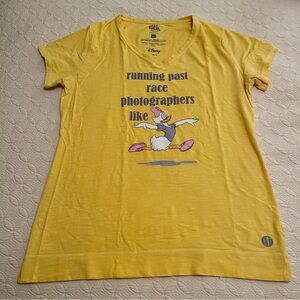 Raw Threads Disney Daisy Duck Women’s Core V Running Shirt (size Large)